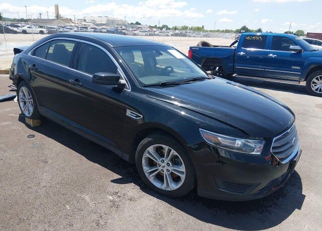 2017 FORD Taurus