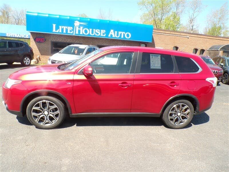 2015 MITSUBISHI Outlander
