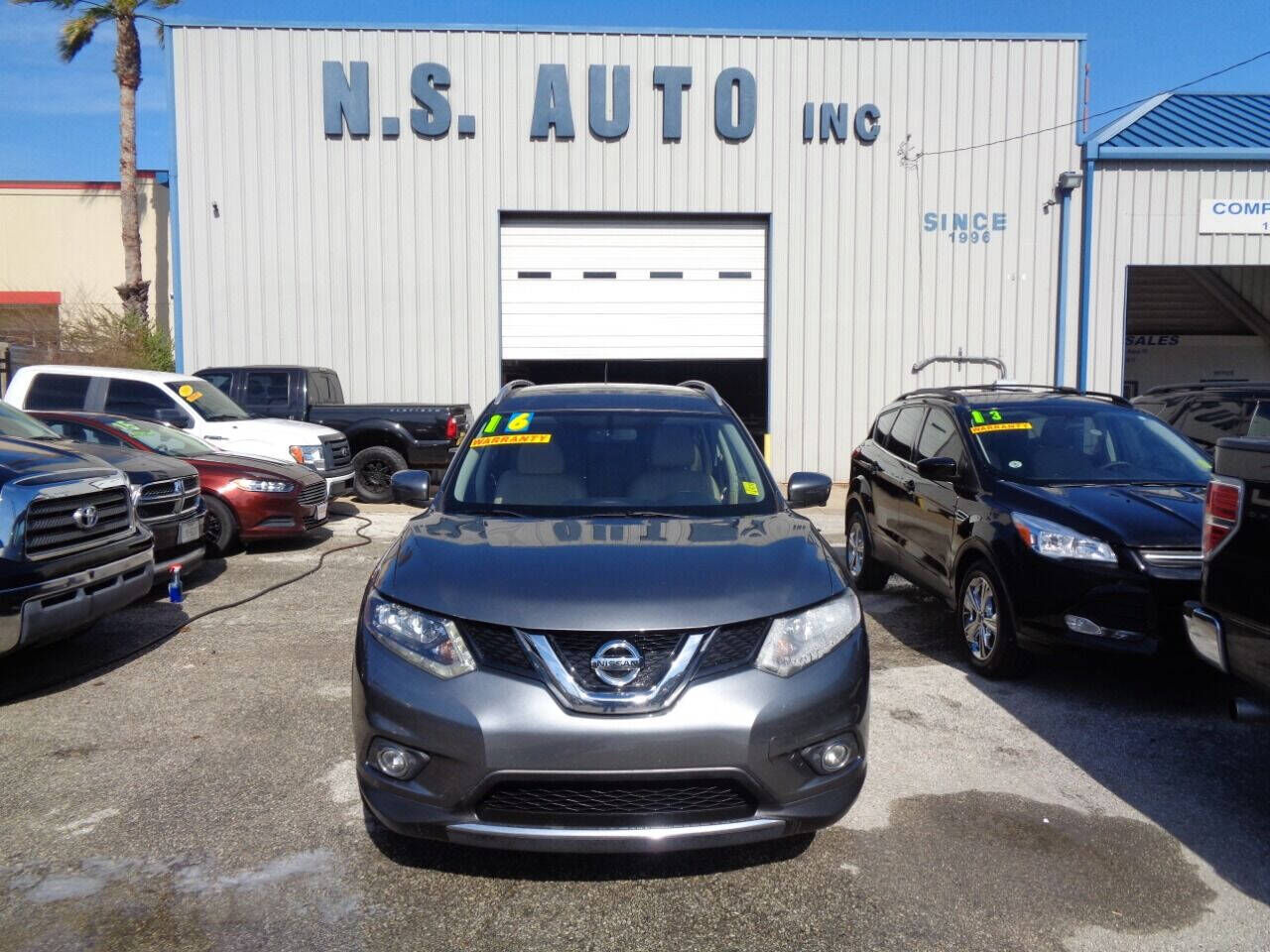 2016 NISSAN Rogue