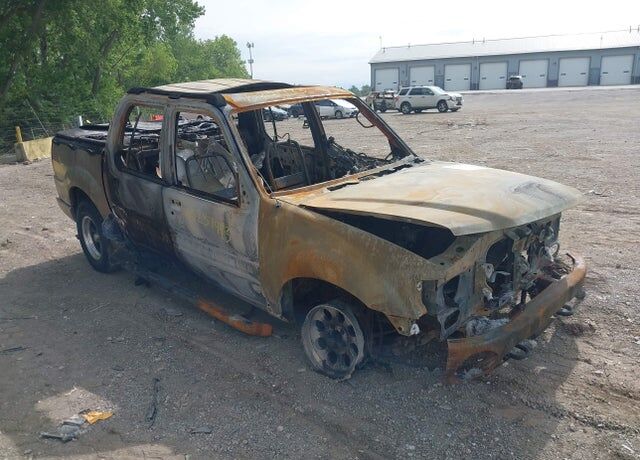 2005 FORD Explorer