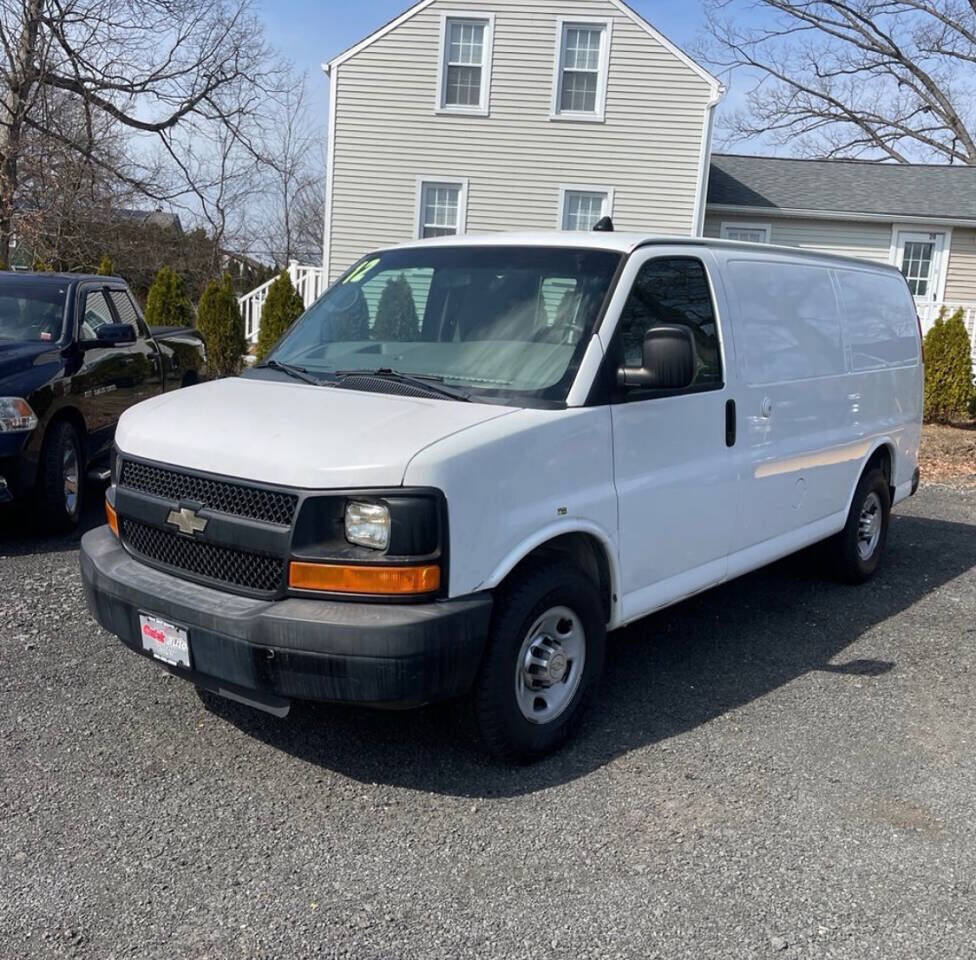 2012 CHEVROLET Express