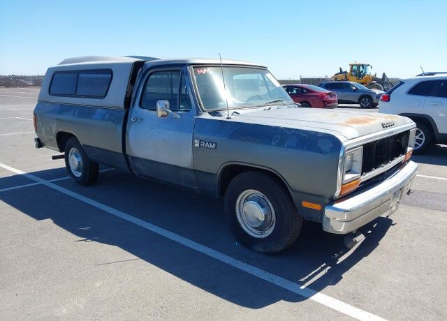1986 DODGE D-Series