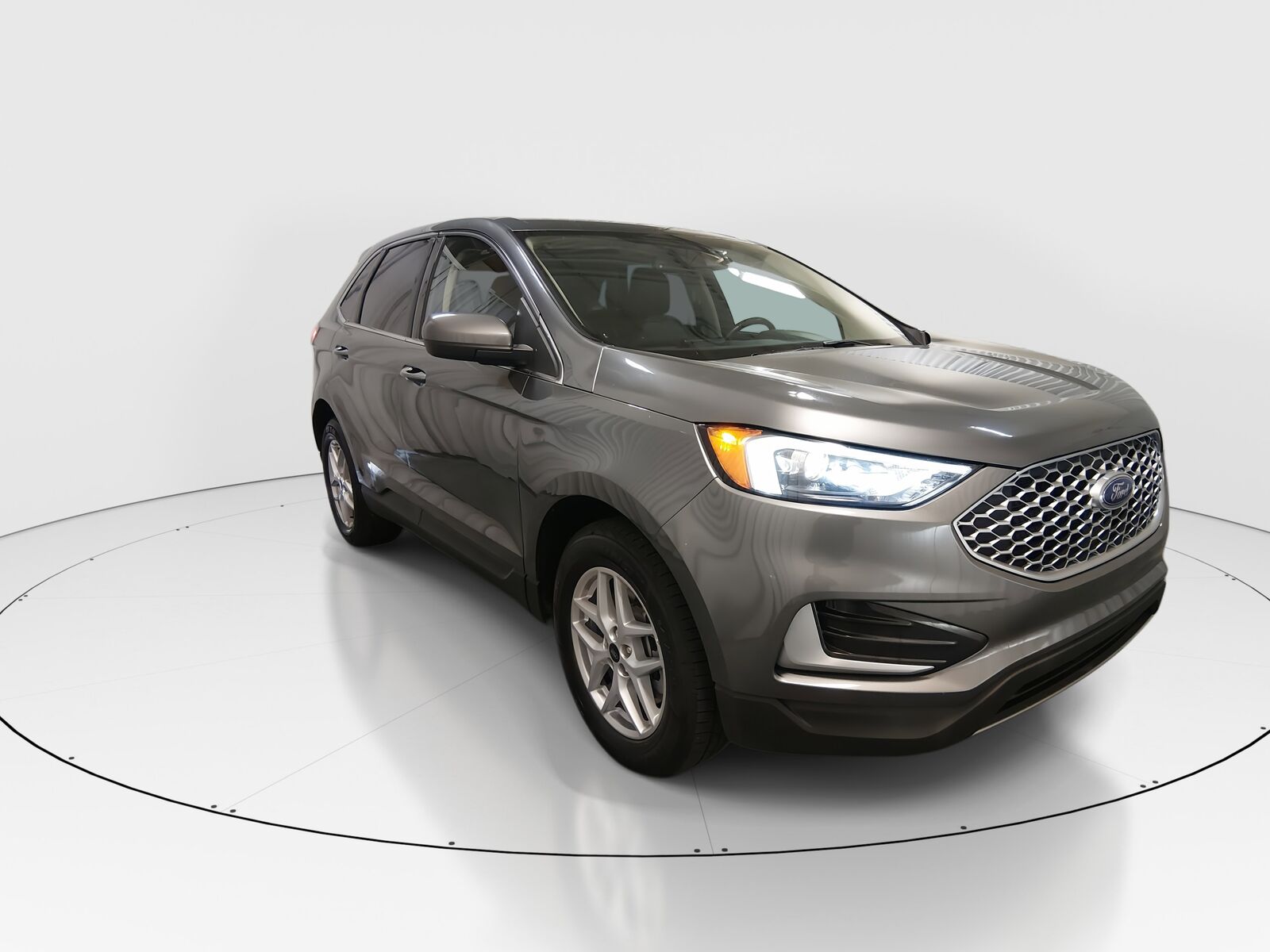 2023 FORD Edge