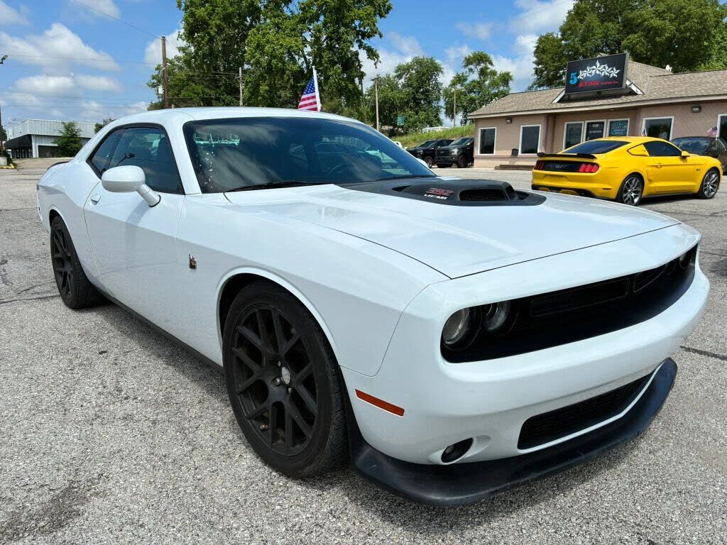2015 DODGE Challenger