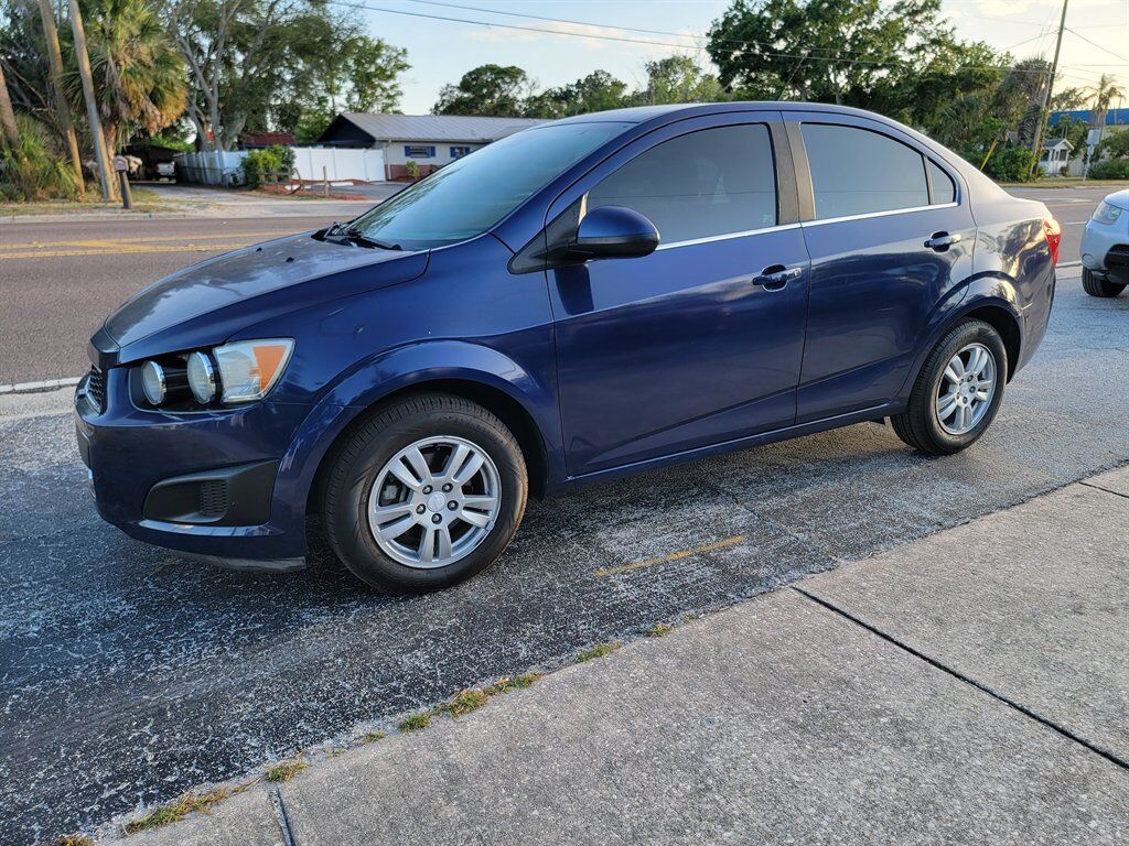 2013 CHEVROLET Sonic