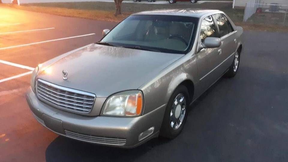 2002 CADILLAC Deville
