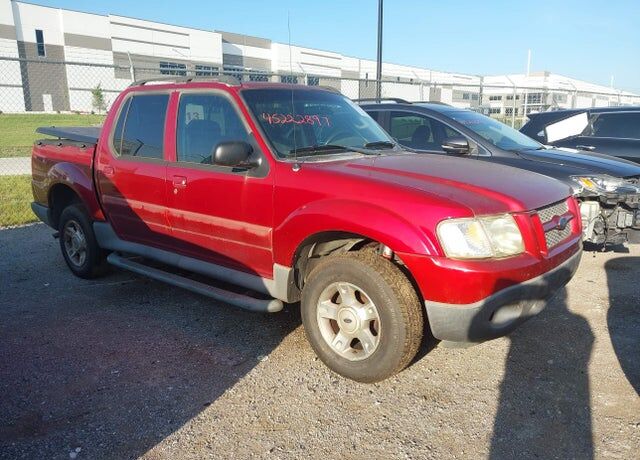 2004 FORD Explorer