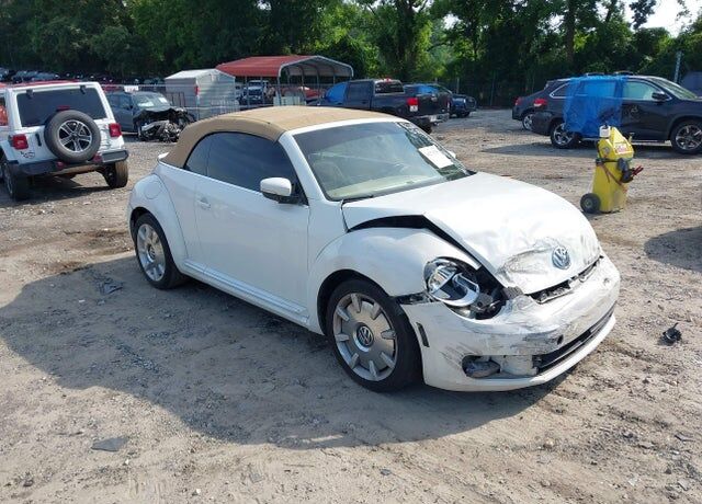 2014 VOLKSWAGEN Beetle