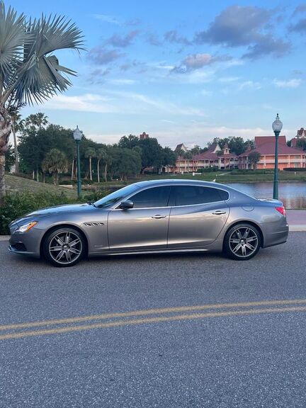 2017 MASERATI Quattroporte