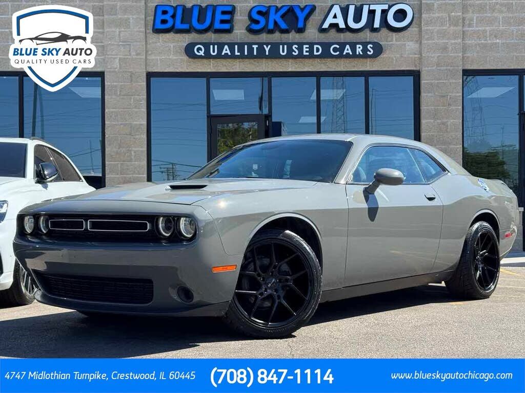 2017 DODGE Challenger