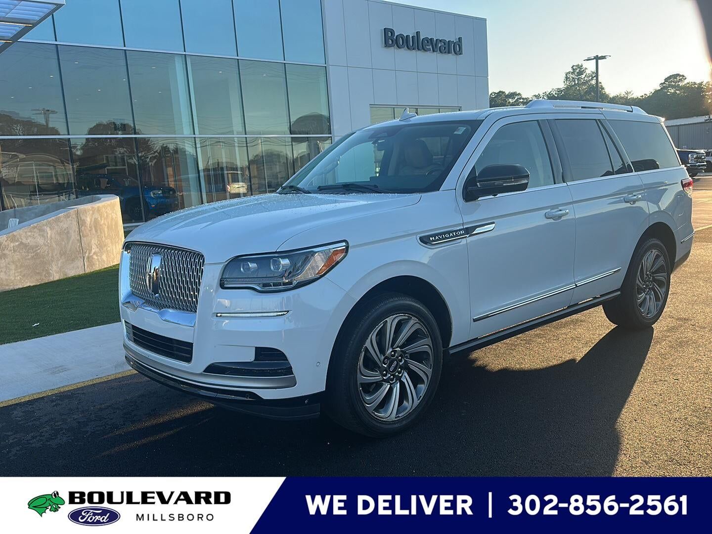 2024 LINCOLN Navigator