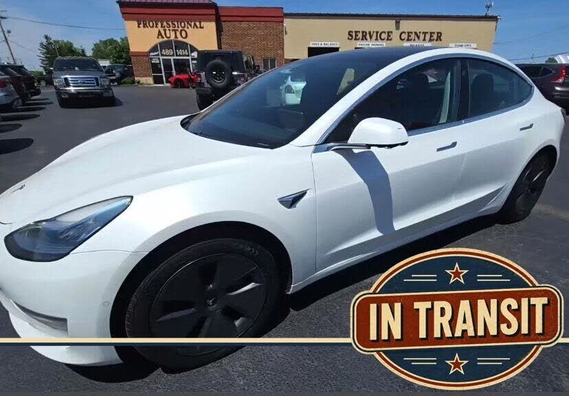 2019 TESLA Model 3