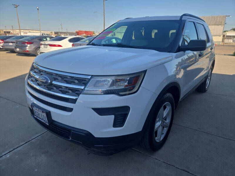 2018 FORD Explorer