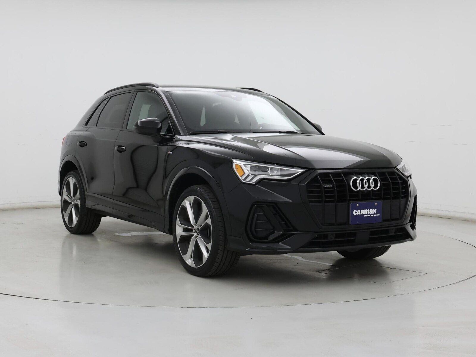 2022 Audi Q3