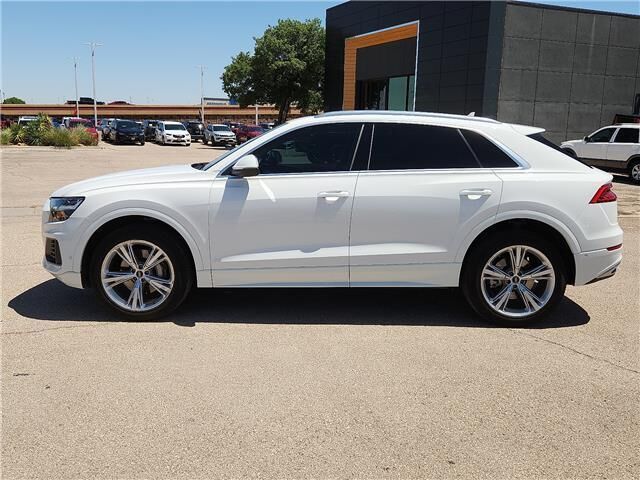 2022 Audi Q8