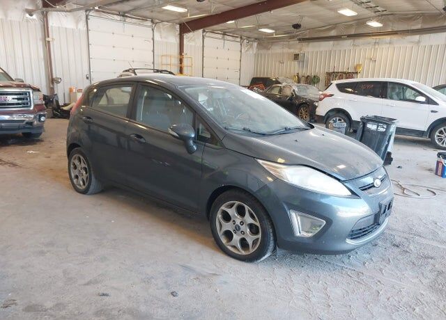 2011 FORD Fiesta