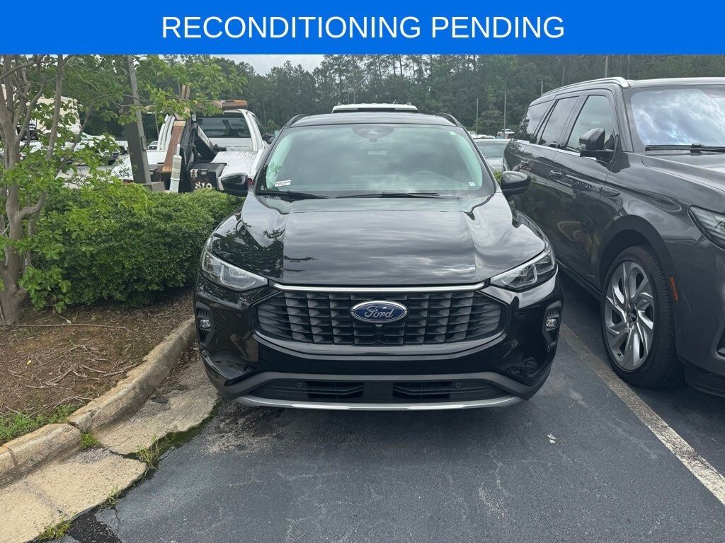 2025 FORD Escape