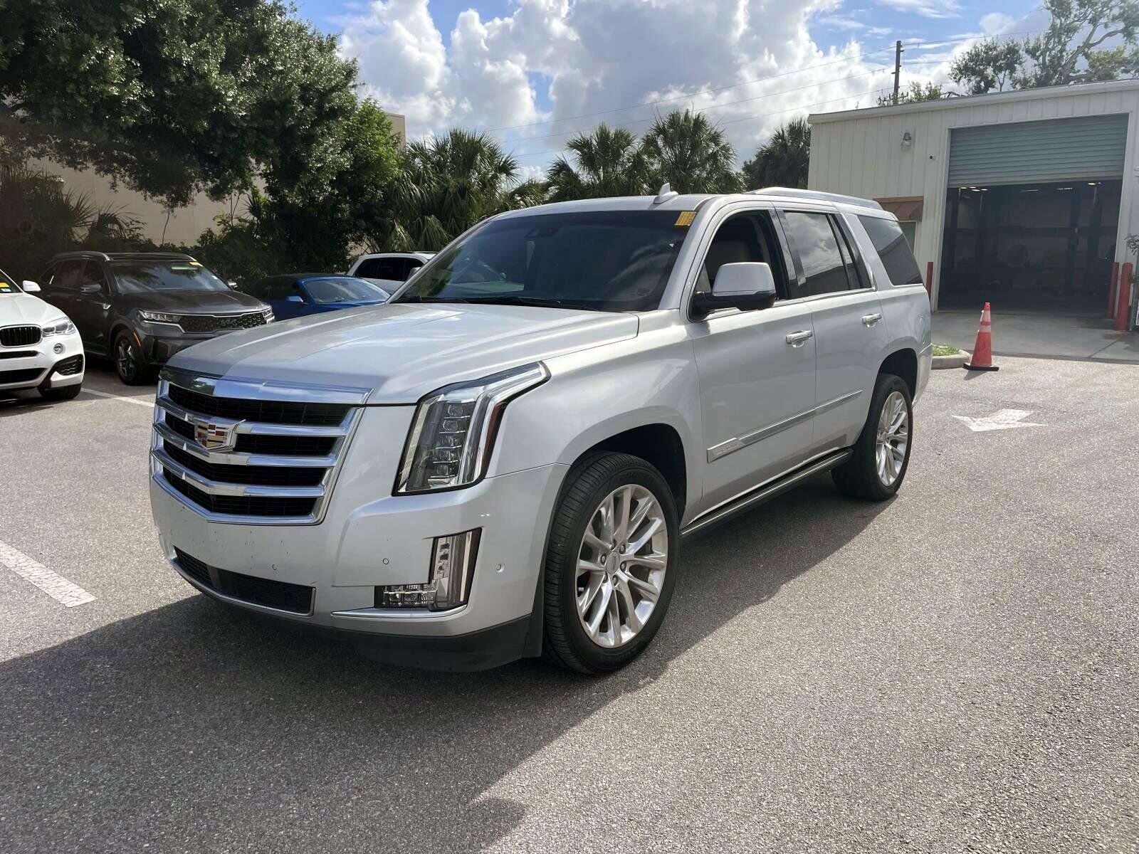2018 CADILLAC Escalade