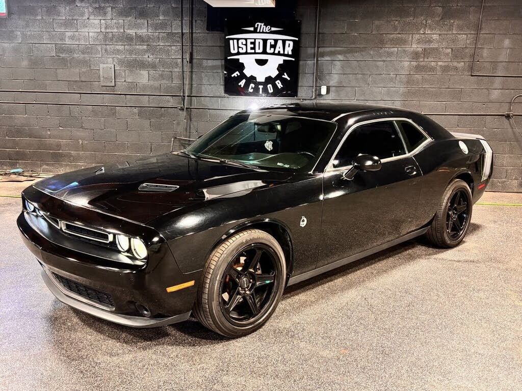 2015 DODGE Challenger