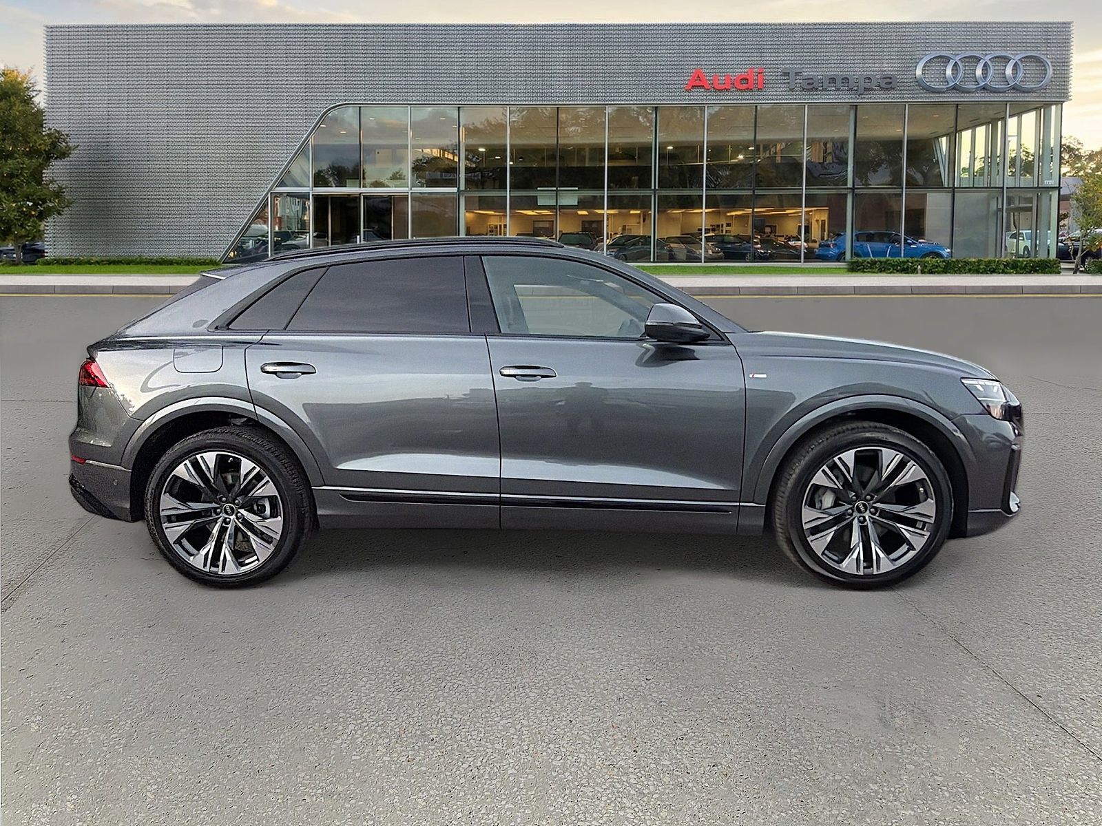 2026 Audi Q8