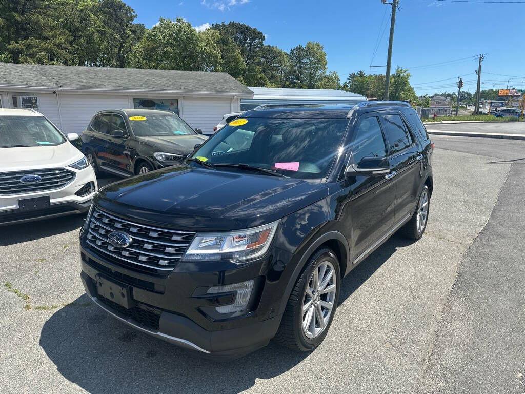 2017 FORD Explorer