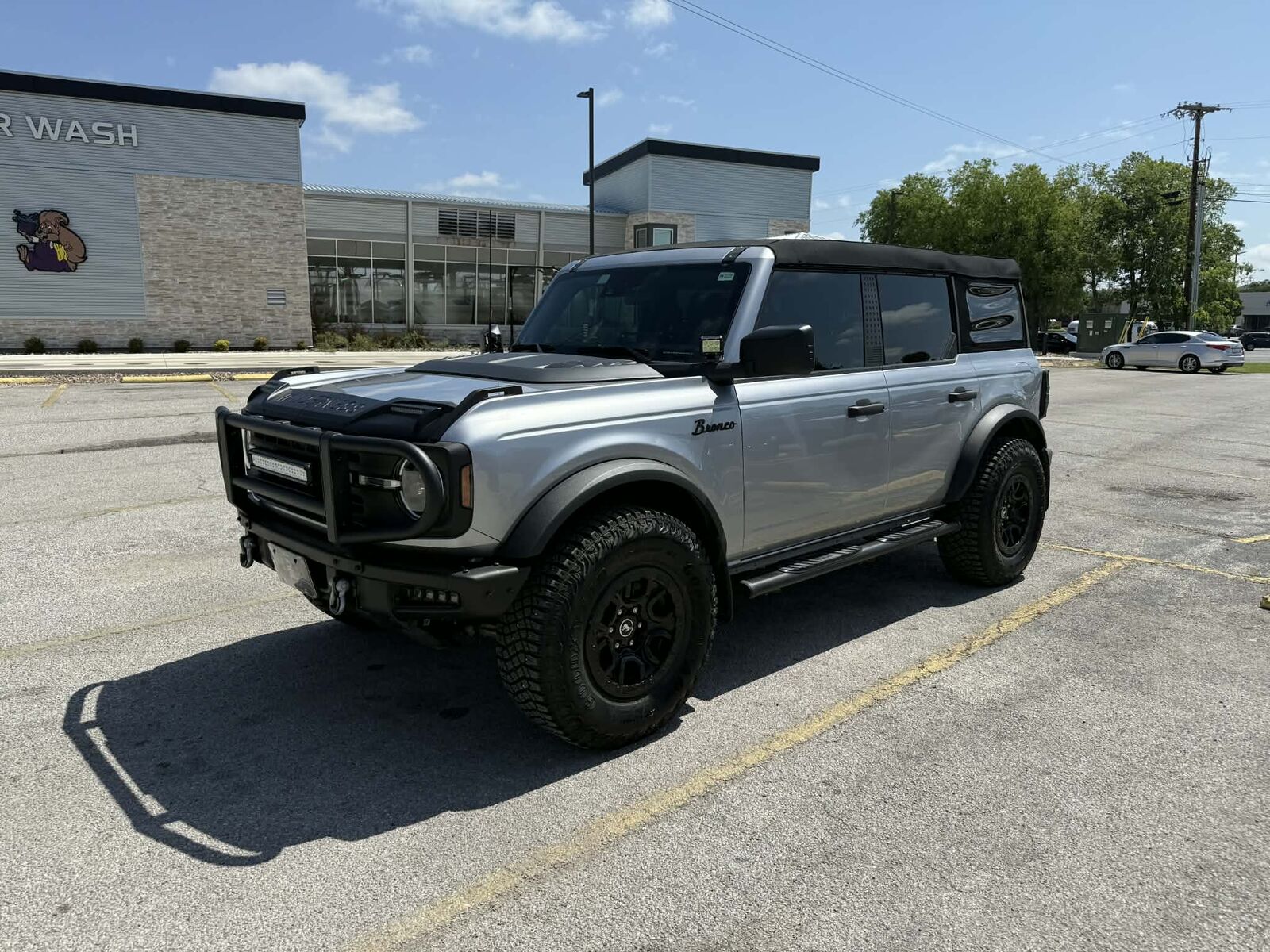 2023 FORD Bronco