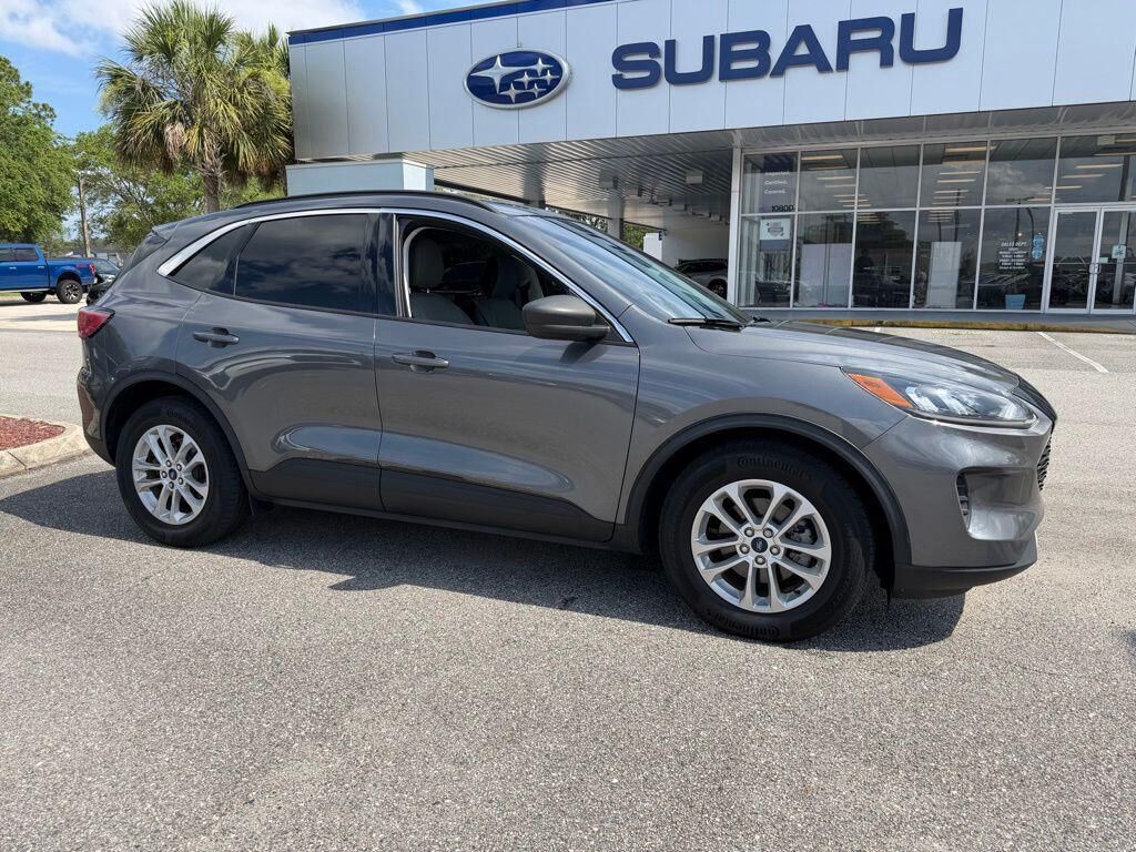 2022 FORD Escape