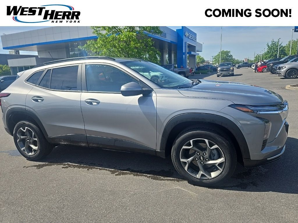 2024 CHEVROLET Trax