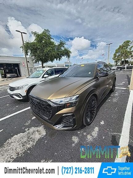 2024 AUDI SQ8