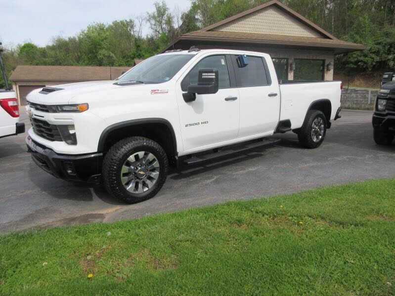 2024 CHEVROLET Silverado HD