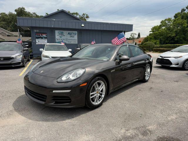 2016 PORSCHE Panamera