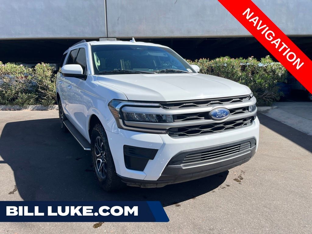 2022 FORD Expedition