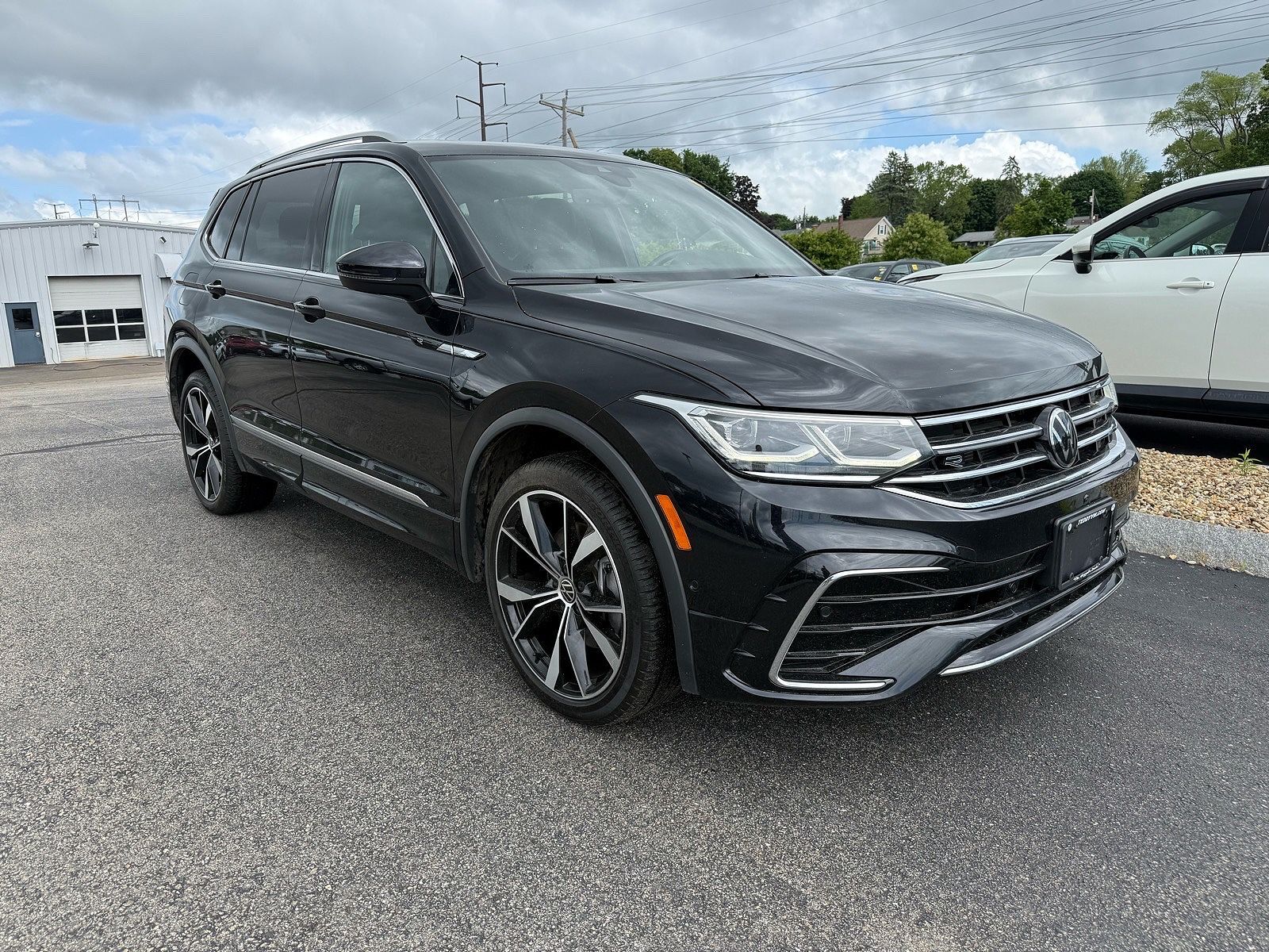 2024 VOLKSWAGEN Tiguan 4Motion