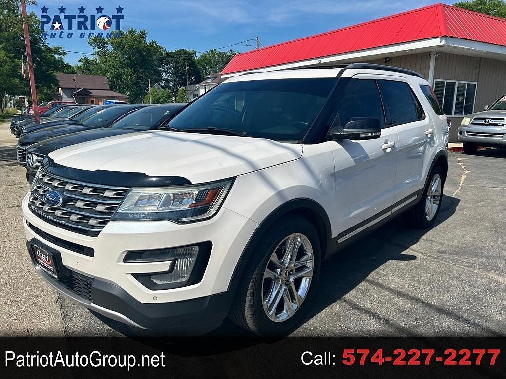 2017 FORD Explorer