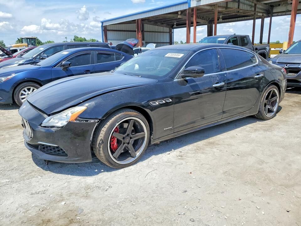 Maserati Quattroporte