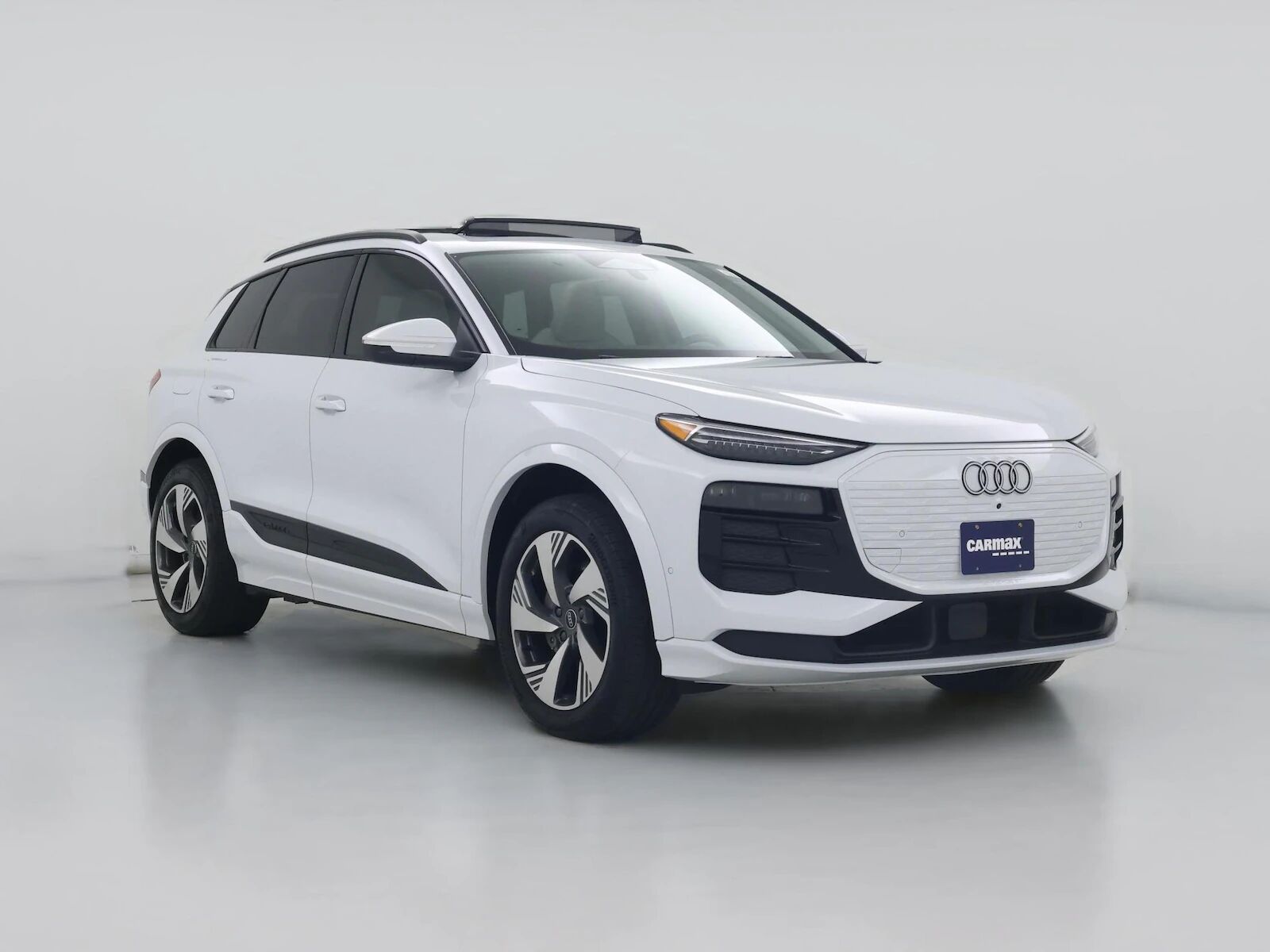 2025 AUDI Q6