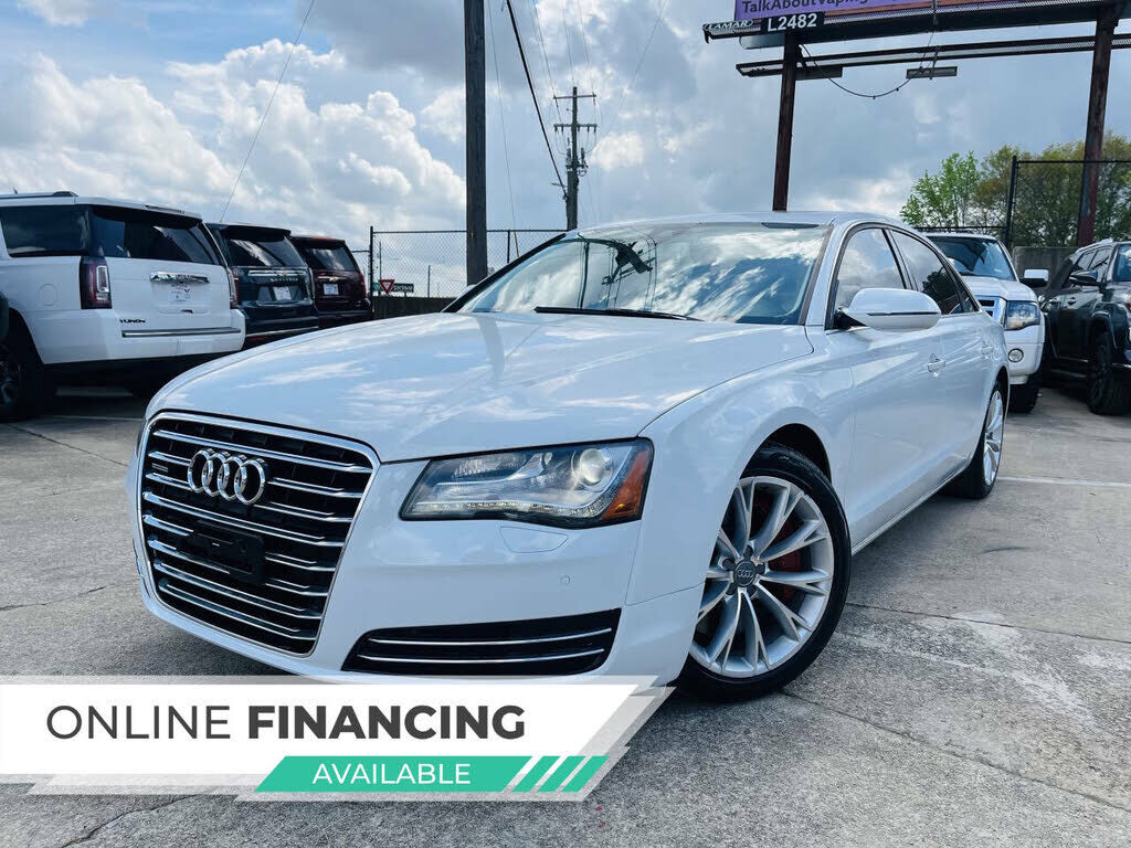 2012 AUDI A8