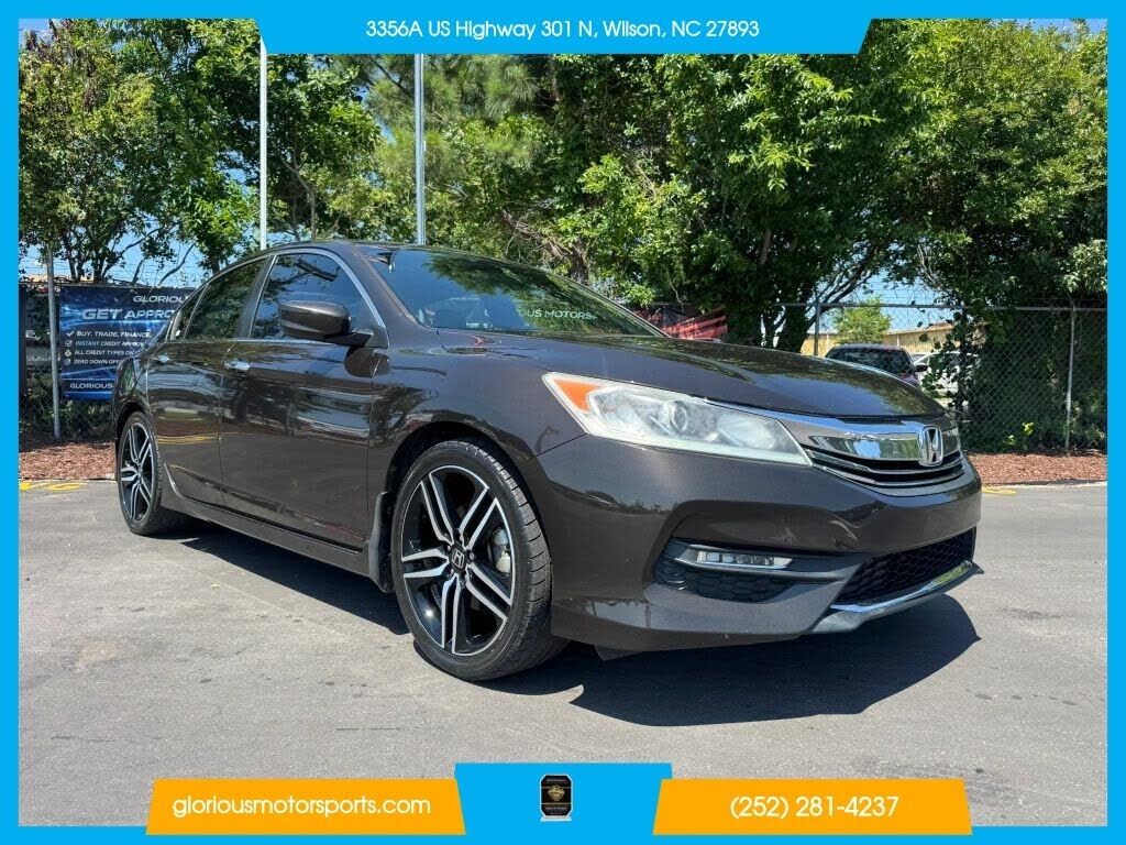2017 HONDA Accord