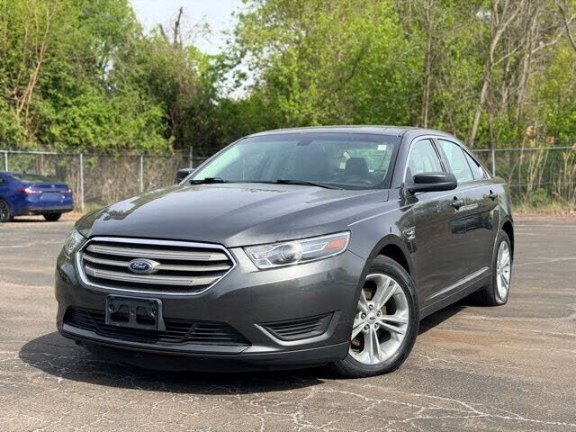 2018 FORD Taurus