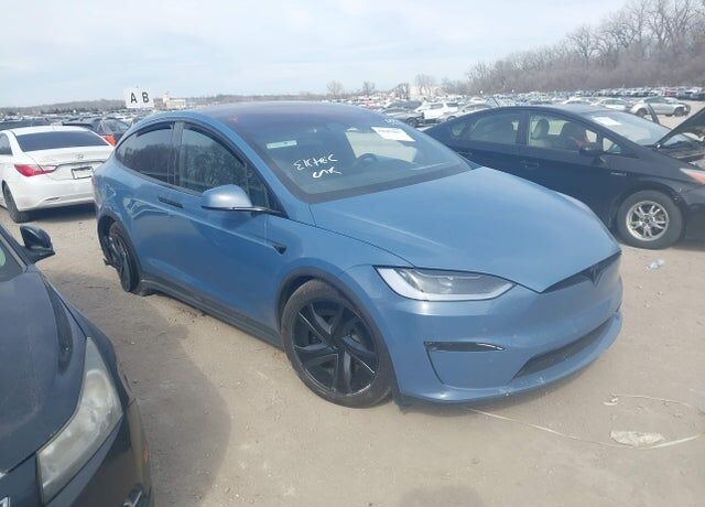 2026 TESLA Model X