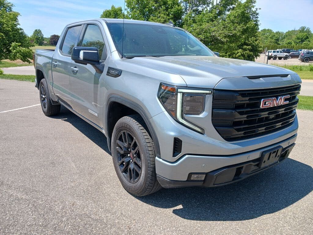 2024 GMC Sierra