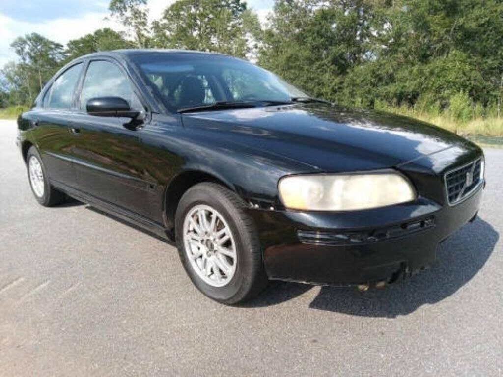 2005 VOLVO S60