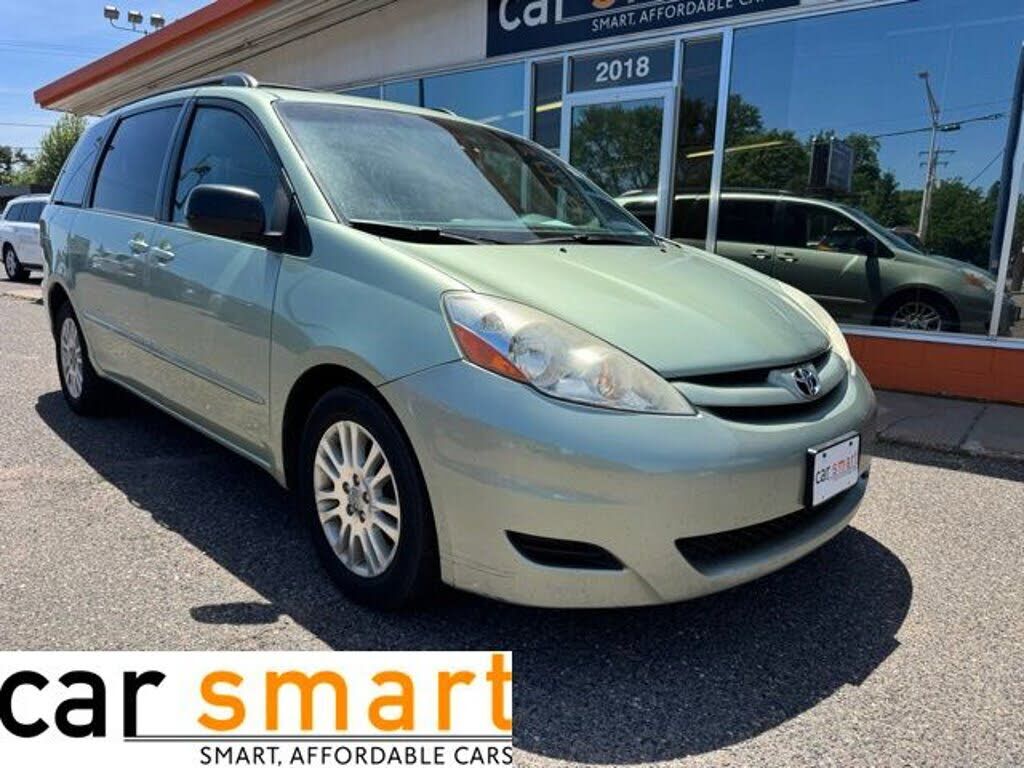 2008 TOYOTA Sienna