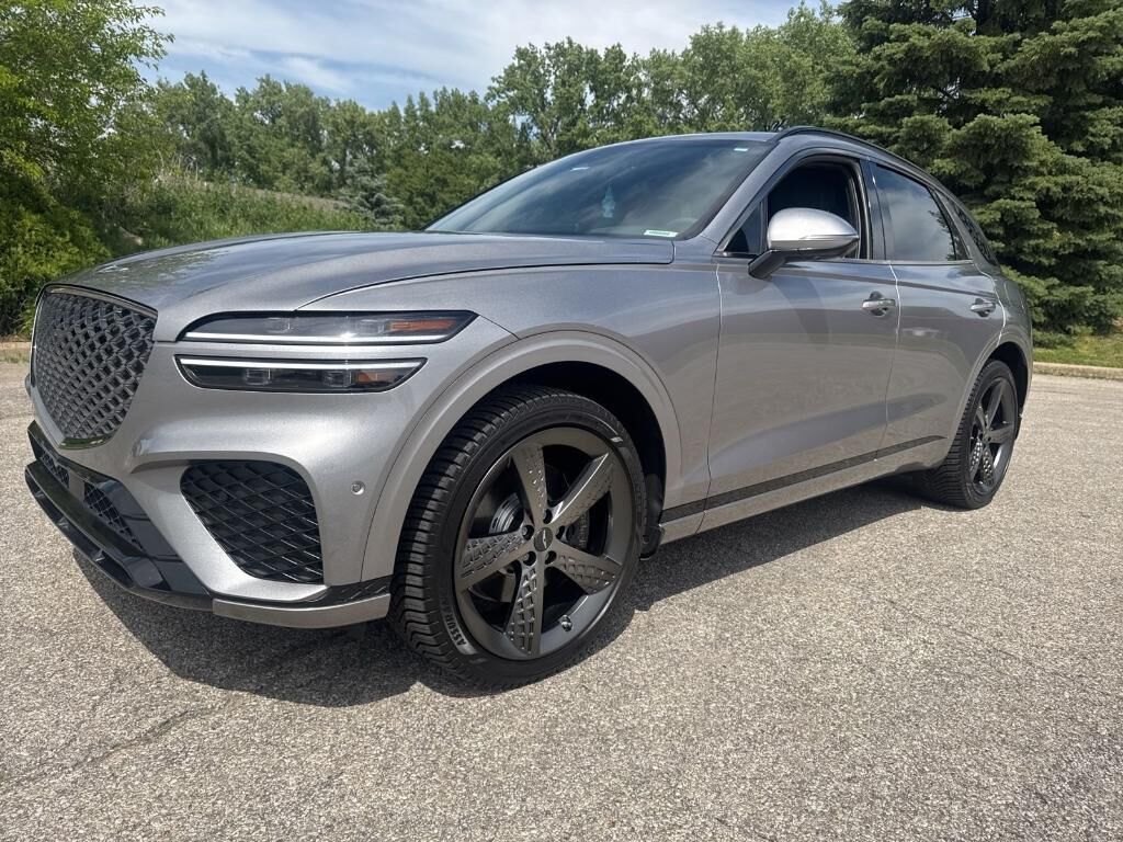 2023 GENESIS GV70