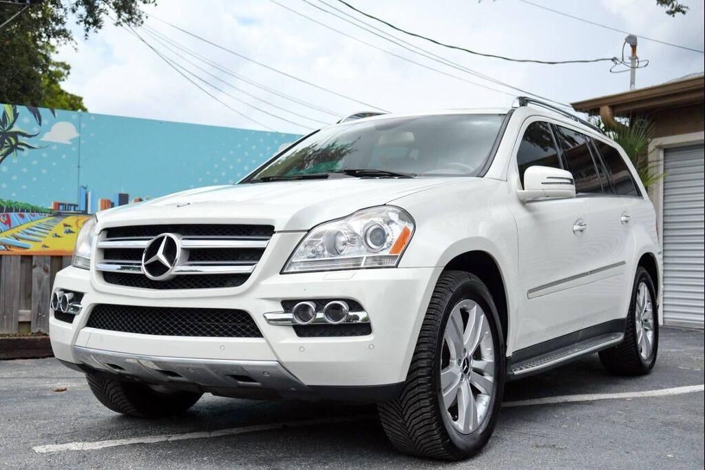2011 MERCEDES-BENZ GL-Class