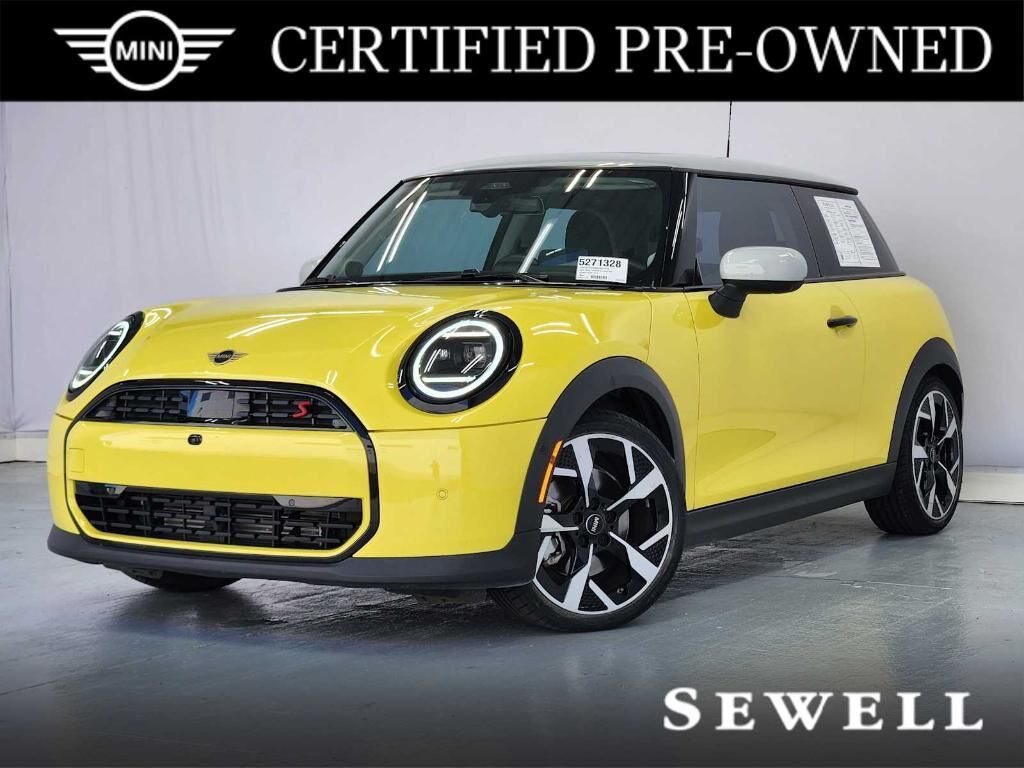 2025 MINI Hardtop