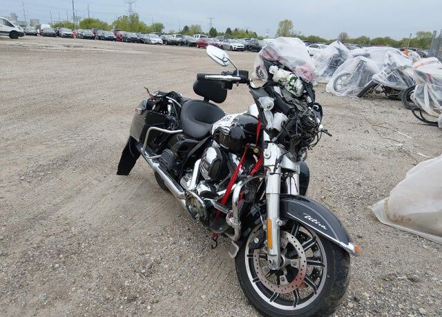 2016 HARLEY DAVIDSON FLHTCU / Electra Glide Ultra Classic
