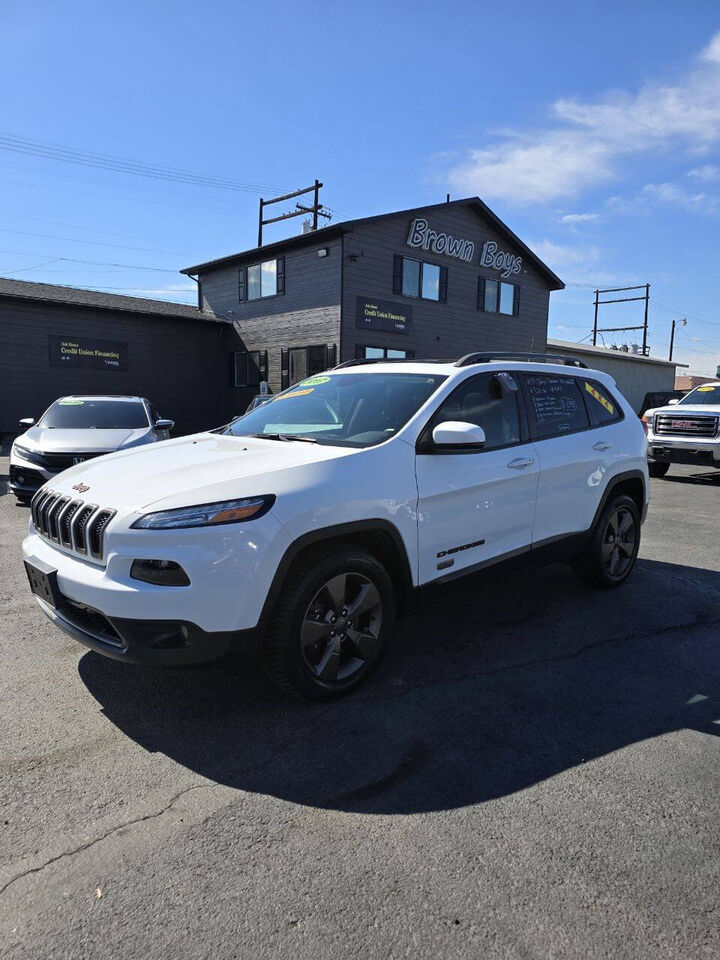 2017 JEEP Cherokee