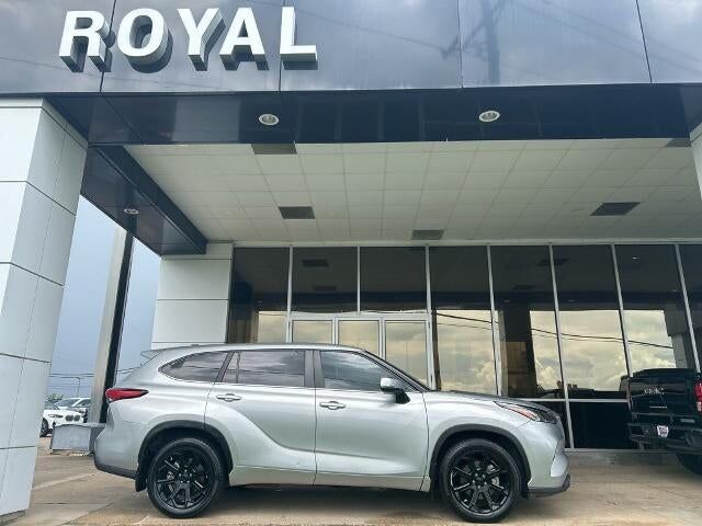 2023 TOYOTA Highlander