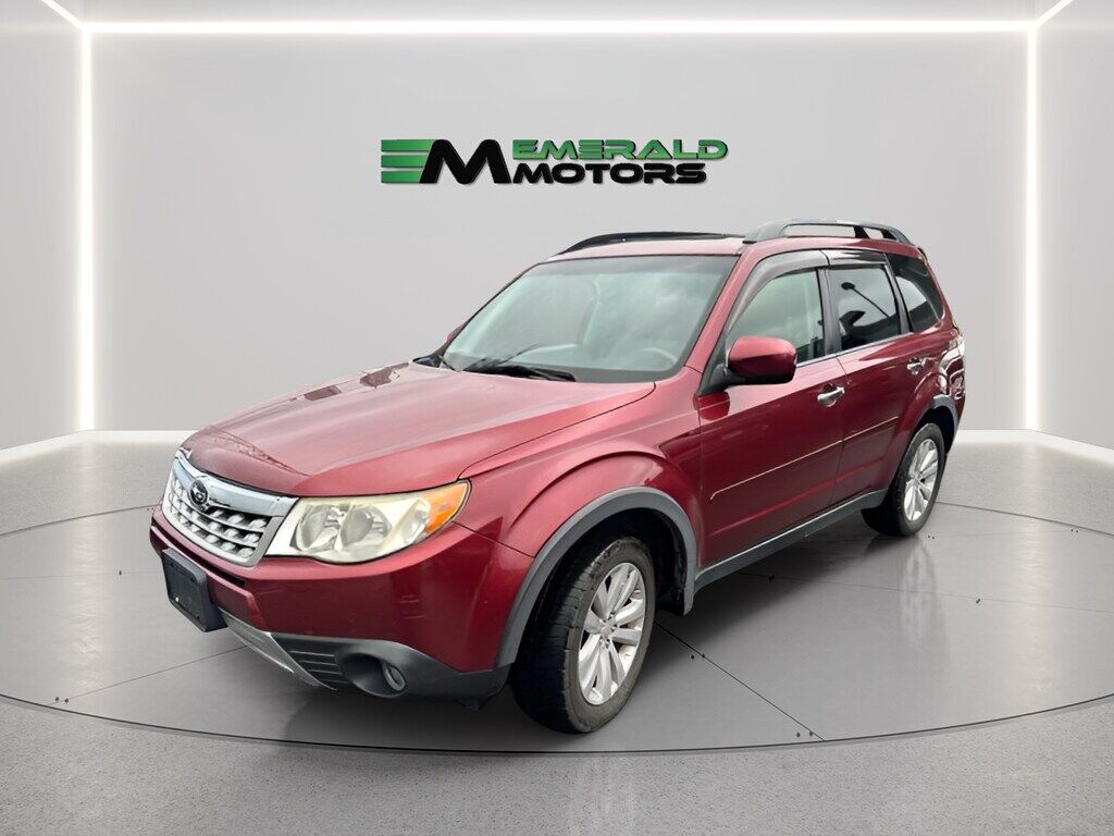 2013 SUBARU Forester